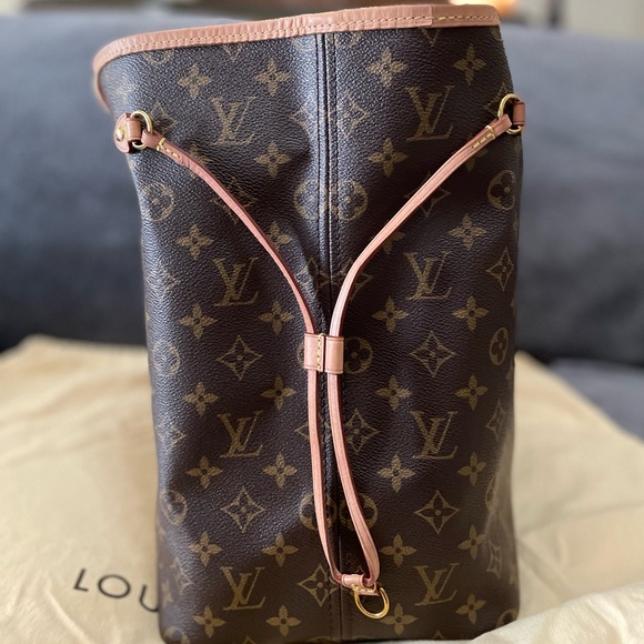 Louis Vuitton Neverfull GM - Picture 9 of 16